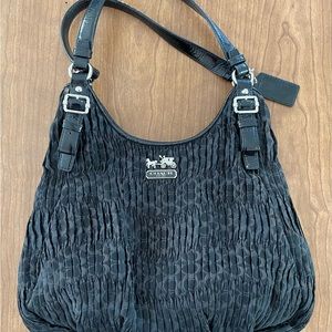 COACH Quilted Shoulder bag-3 compartments